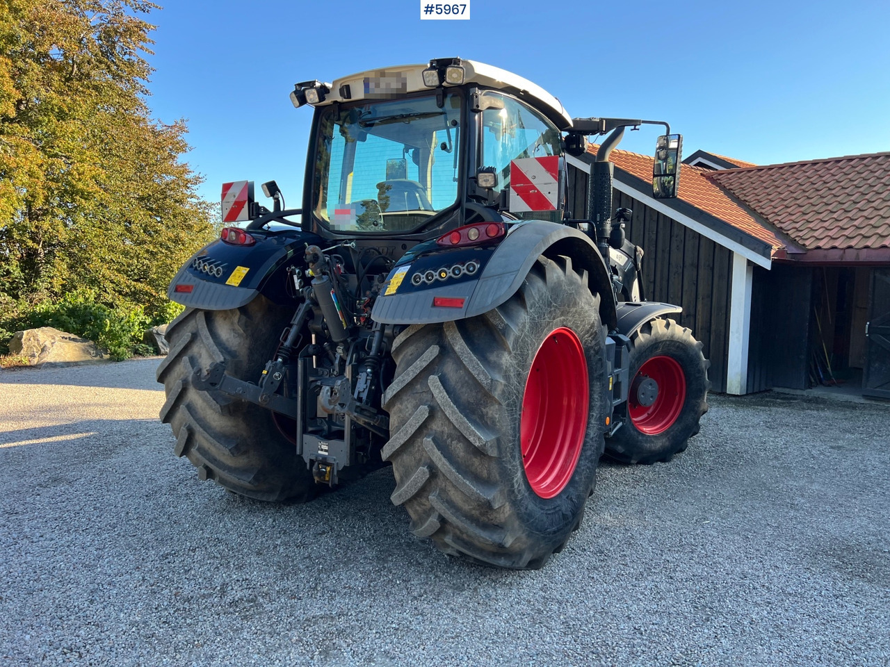 Tractor 2023 Fendt 724 Vario profi + w/ Front loader and fully equipped: foto 16