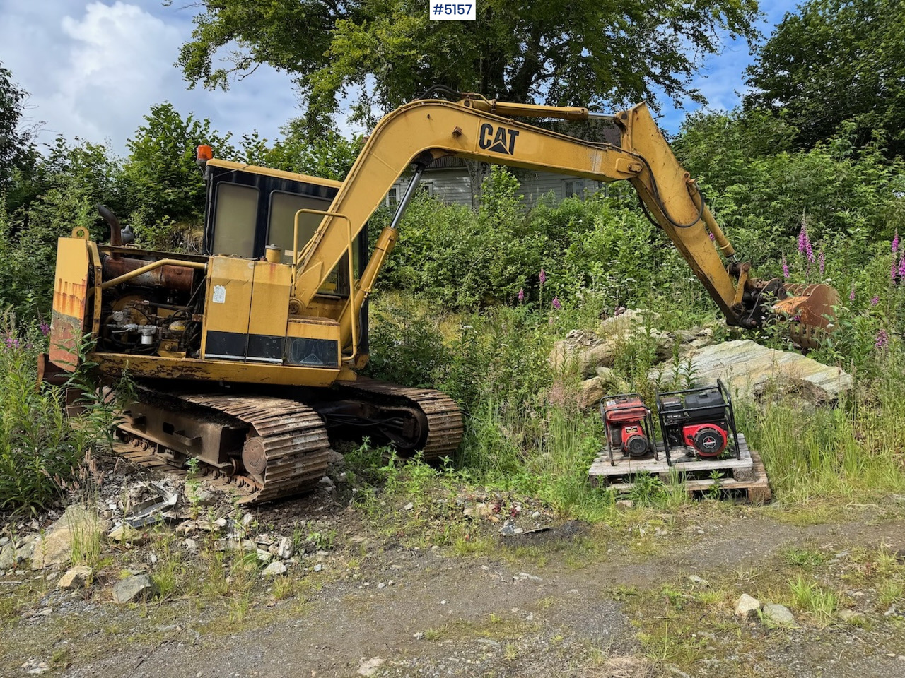 Cat E70B. Watch video - Excavadora: foto 1 Cat E70B. Watch video - Excavadora: foto 1