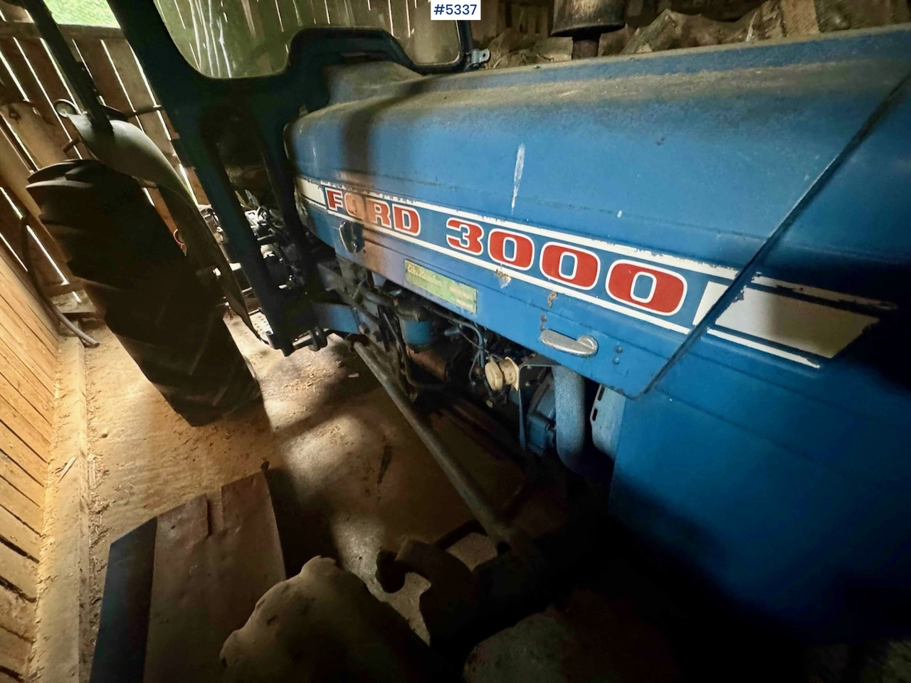 Ford 3000 traktor m/ skuffe - Tractor: foto 3 Ford 3000 traktor m/ skuffe - Tractor: foto 3