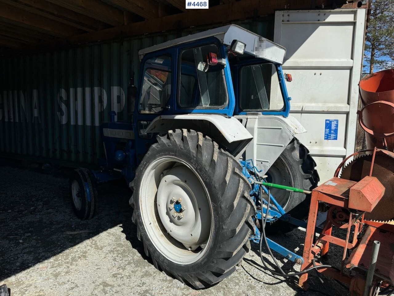 Ford 4000 4x2 - approx. 1970 model - Tractor: foto 4 Ford 4000 4x2 - approx. 1970 model - Tractor: foto 4