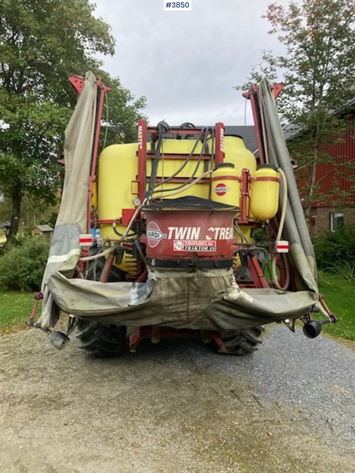 Hardi Master Twin Stream 12M field sprayer - Pulverizador: foto 1 Hardi Master Twin Stream 12M field sprayer - Pulverizador: foto 1