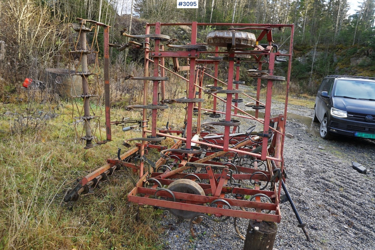 Kongskilde 5,5M harrow - Equipo para trabajo del suelo: foto 3 Kongskilde 5,5M harrow - Equipo para trabajo del suelo: foto 3