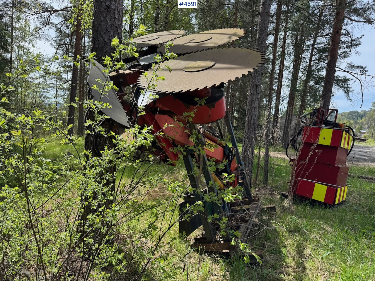 Elkær HS 2300 Branch saw - Maquinaria forestal: foto 4 Elkær HS 2300 Branch saw - Maquinaria forestal: foto 4