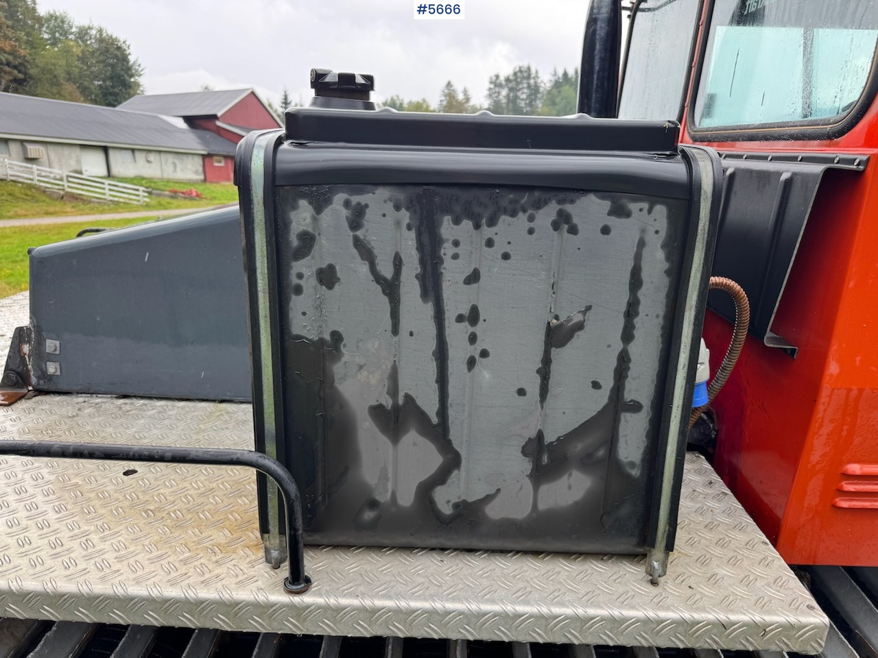 1994 Pisten Bully 150D w/ track layer and milling machine - Vehículo municipal: foto 2 1994 Pisten Bully 150D w/ track layer and milling machine - Vehículo municipal: foto 2