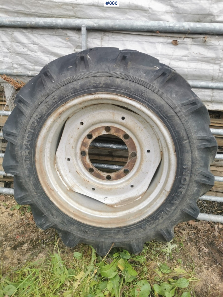 Wheel set on Deutz-Fahr 3.60 - Rueda completa para Maquinaria agrícola: foto 5 Wheel set on Deutz-Fahr 3.60 - Rueda completa para Maquinaria agrícola: foto 5