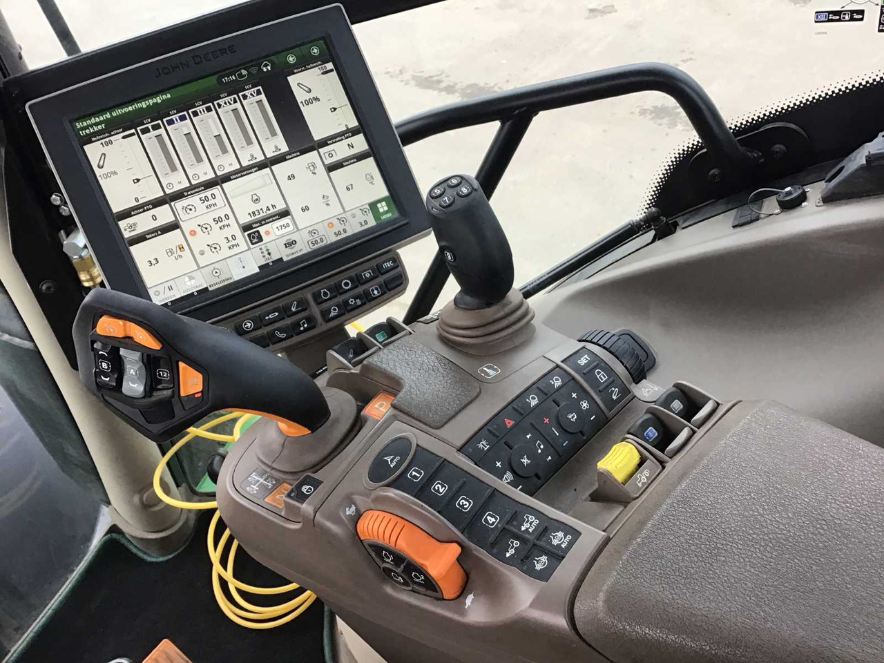 John deere 6230R - Tractor: foto 5 John deere 6230R - Tractor: foto 5