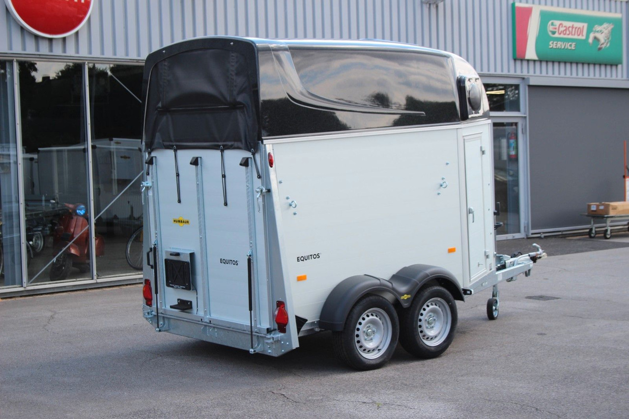 Humbaur Equitos Alu Plus 2400 Pferdeanhänger Sattelkamme - Remolque transporte de ganado: foto 3 Humbaur Equitos Alu Plus 2400 Pferdeanhänger Sattelkamme - Remolque transporte de ganado: foto 3
