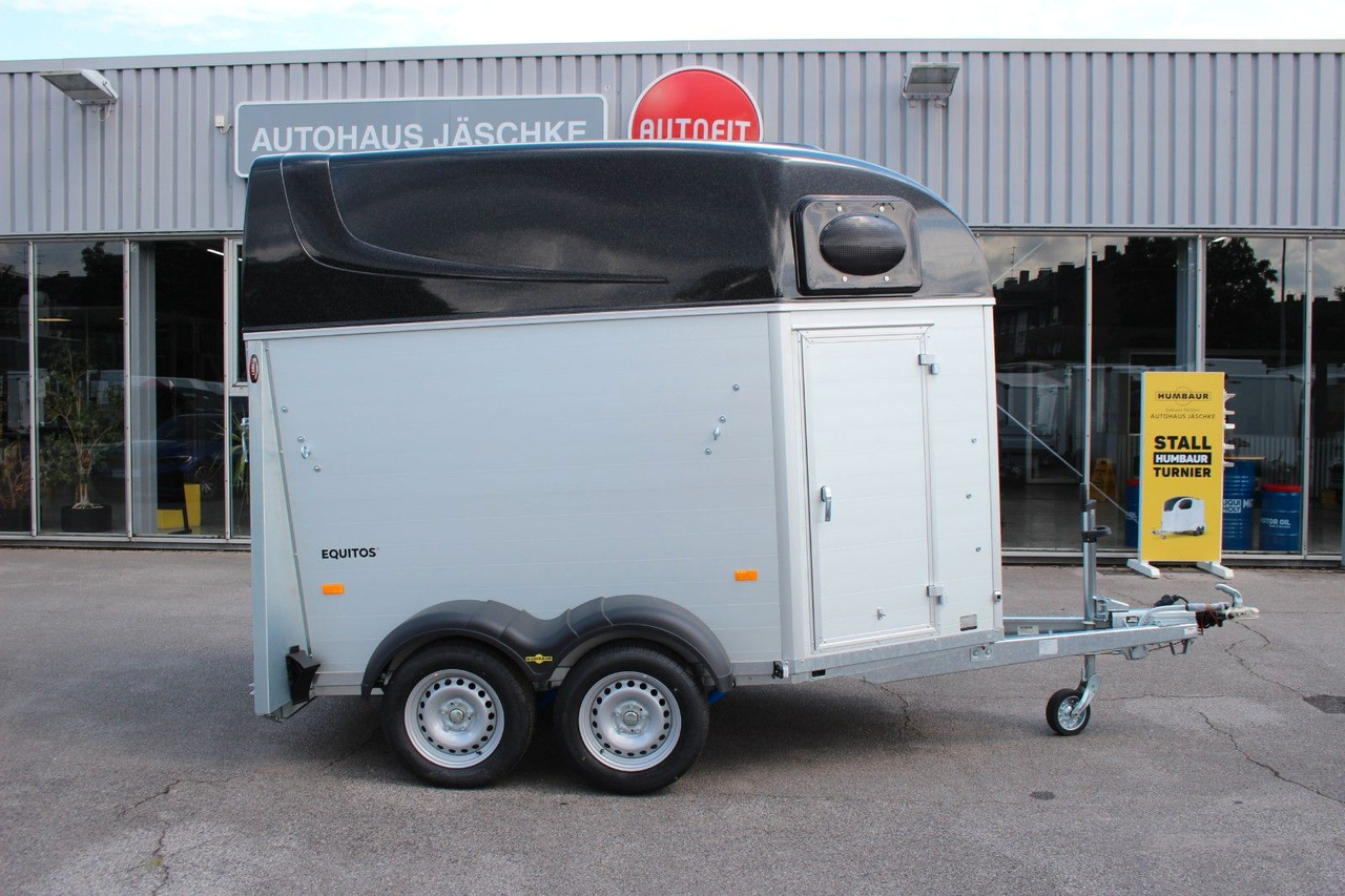 Humbaur Equitos Alu Plus 2400 Pferdeanhänger Sattelkamme - Remolque transporte de ganado: foto 2 Humbaur Equitos Alu Plus 2400 Pferdeanhänger Sattelkamme - Remolque transporte de ganado: foto 2