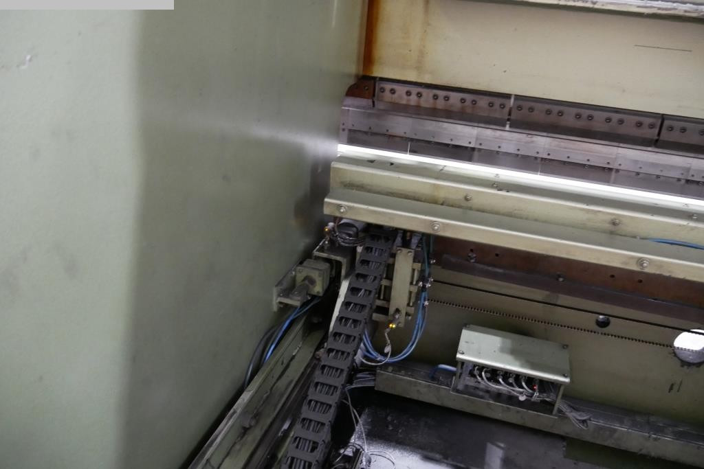 EHT EHP S 320-7250 - Prensa plegadora: foto 5 EHT EHP S 320-7250 - Prensa plegadora: foto 5