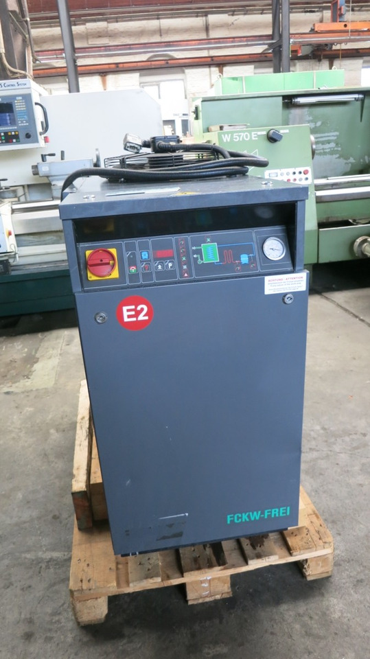 REGLOPLAS MKUK0100 /TAE015 - Equipo de climatización industrial: foto 1 REGLOPLAS MKUK0100 /TAE015 - Equipo de climatización industrial: foto 1