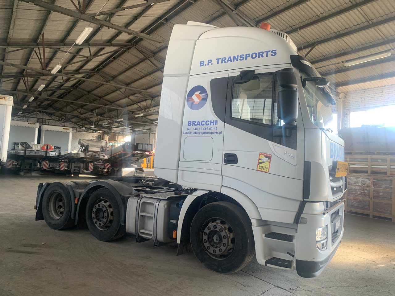 Iveco Stralis 510 AS440STX/P 6X2 2018 Salon Polska - Cabeza tractora: foto 4 Iveco Stralis 510 AS440STX/P 6X2 2018 Salon Polska - Cabeza tractora: foto 4
