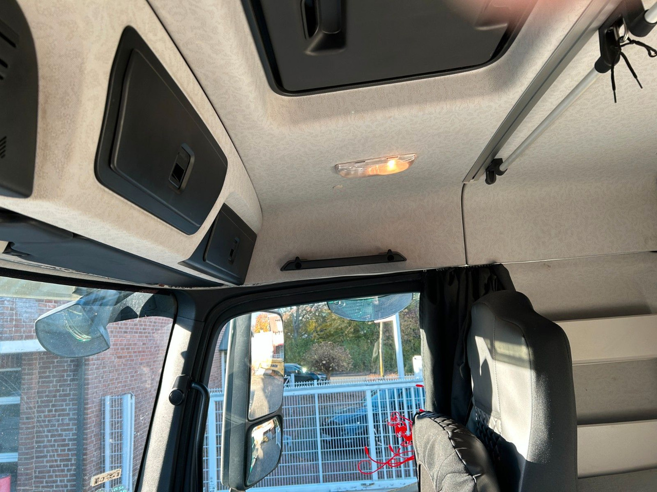 Cabeza tractora Mercedes-Benz 1845 Arocs SZM 4x4 HAD: foto 24 Cabeza tractora Mercedes-Benz 1845 Arocs SZM 4x4 HAD: foto 24