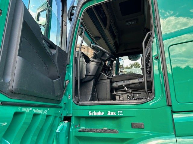 Cabeza tractora Mercedes-Benz 1851 Actros SZM mit Kipper-Pumpe 4x2: foto 11 Cabeza tractora Mercedes-Benz 1851 Actros SZM mit Kipper-Pumpe 4x2: foto 11