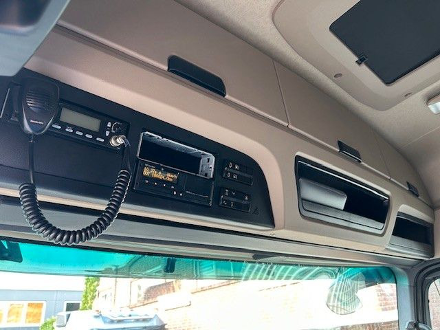 Cabeza tractora Mercedes-Benz 1851 Actros SZM mit Kipper-Pumpe 4x2: foto 16 Cabeza tractora Mercedes-Benz 1851 Actros SZM mit Kipper-Pumpe 4x2: foto 16