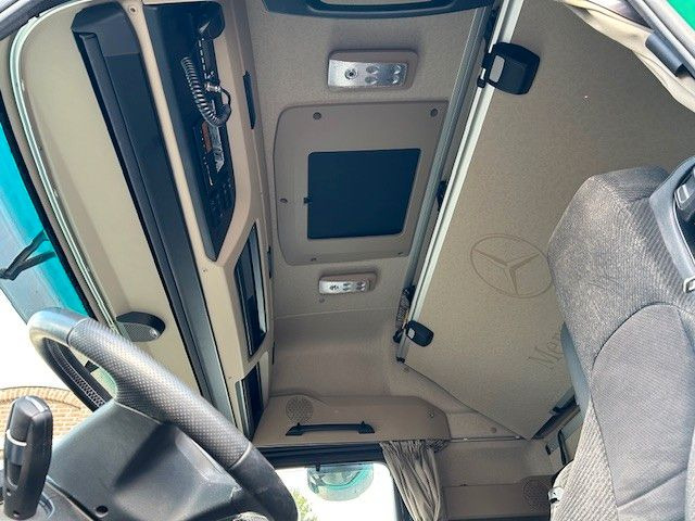 Cabeza tractora Mercedes-Benz 1851 Actros SZM mit Kipper-Pumpe 4x2: foto 12 Cabeza tractora Mercedes-Benz 1851 Actros SZM mit Kipper-Pumpe 4x2: foto 12