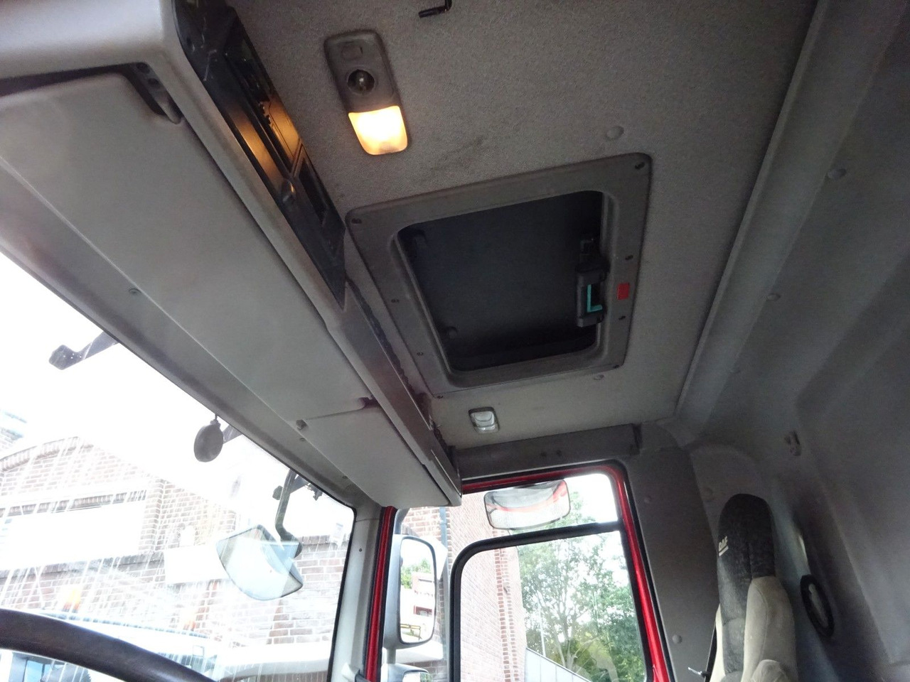 Camión grúa DAF 85.410 Pritsche + HIAB 322E6 Kran 8x4: foto 17