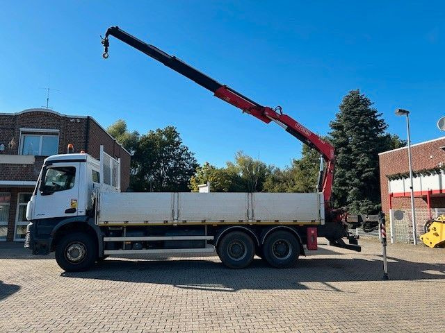 Mercedes-Benz 2636 Pritsche + Fassi F135 Kran 6x4 Blatt-Blatt - Camión grúa: foto 1 Mercedes-Benz 2636 Pritsche + Fassi F135 Kran 6x4 Blatt-Blatt - Camión grúa: foto 1