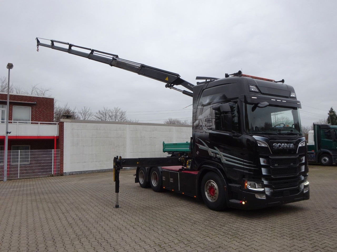 Scania R650 V8 SZM + PK19001SLD Kran Scania R650 V8 SZM + PK19001SLD Kran - Camión grúa, Cabeza tractora: foto 4 Scania R650 V8 SZM + PK19001SLD Kran Scania R650 V8 SZM + PK19001SLD Kran - Camión grúa, Cabeza tractora: foto 4