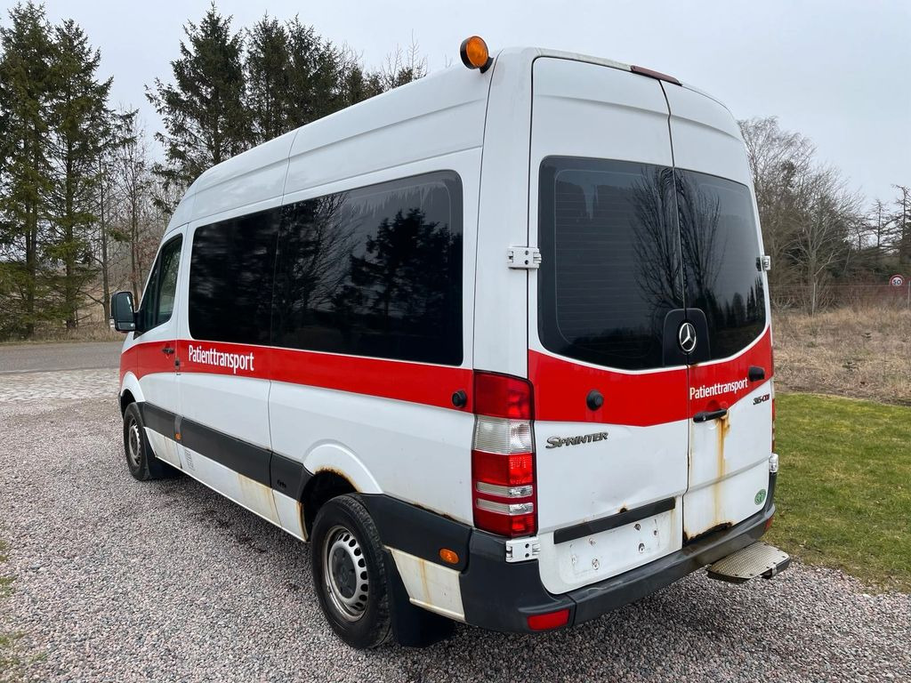 Mercedes-Benz Sprinter 315 CDI *ambulance *5800 € netto - Ambulancia: foto 3 Mercedes-Benz Sprinter 315 CDI *ambulance *5800 € netto - Ambulancia: foto 3