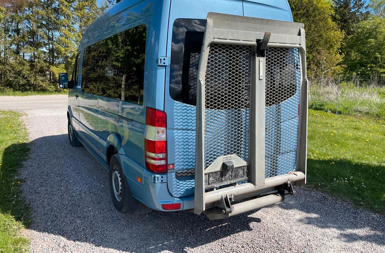 Mercedes-Benz Sprinter 316 CDI AUT * BUS ** 11 sitze** - Furgón: foto 4 Mercedes-Benz Sprinter 316 CDI AUT * BUS ** 11 sitze** - Furgón: foto 4