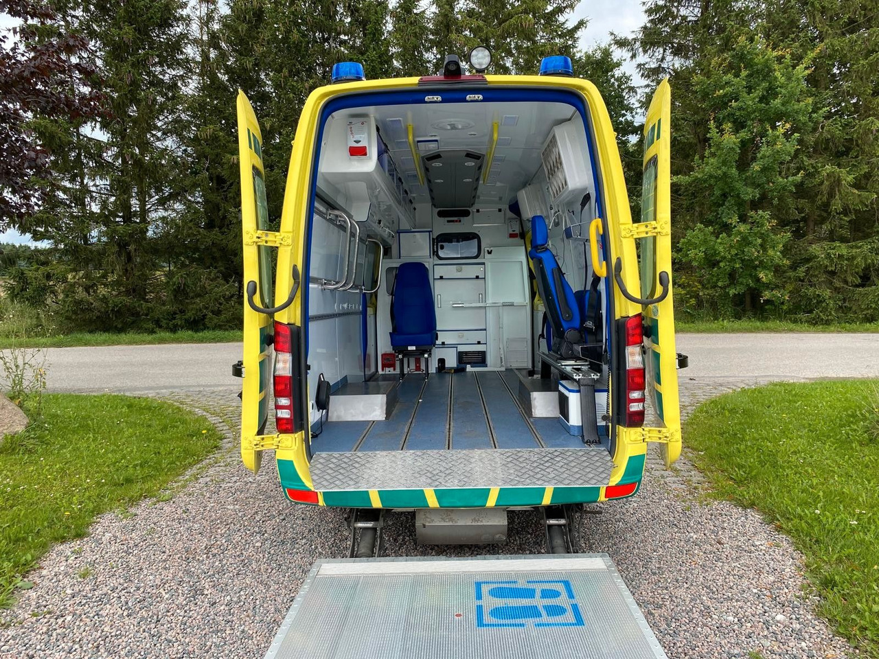 Ambulancia Mercedes-Benz Sprinter 519 CDI MAXI +Lift *20 000€ netto: foto 7