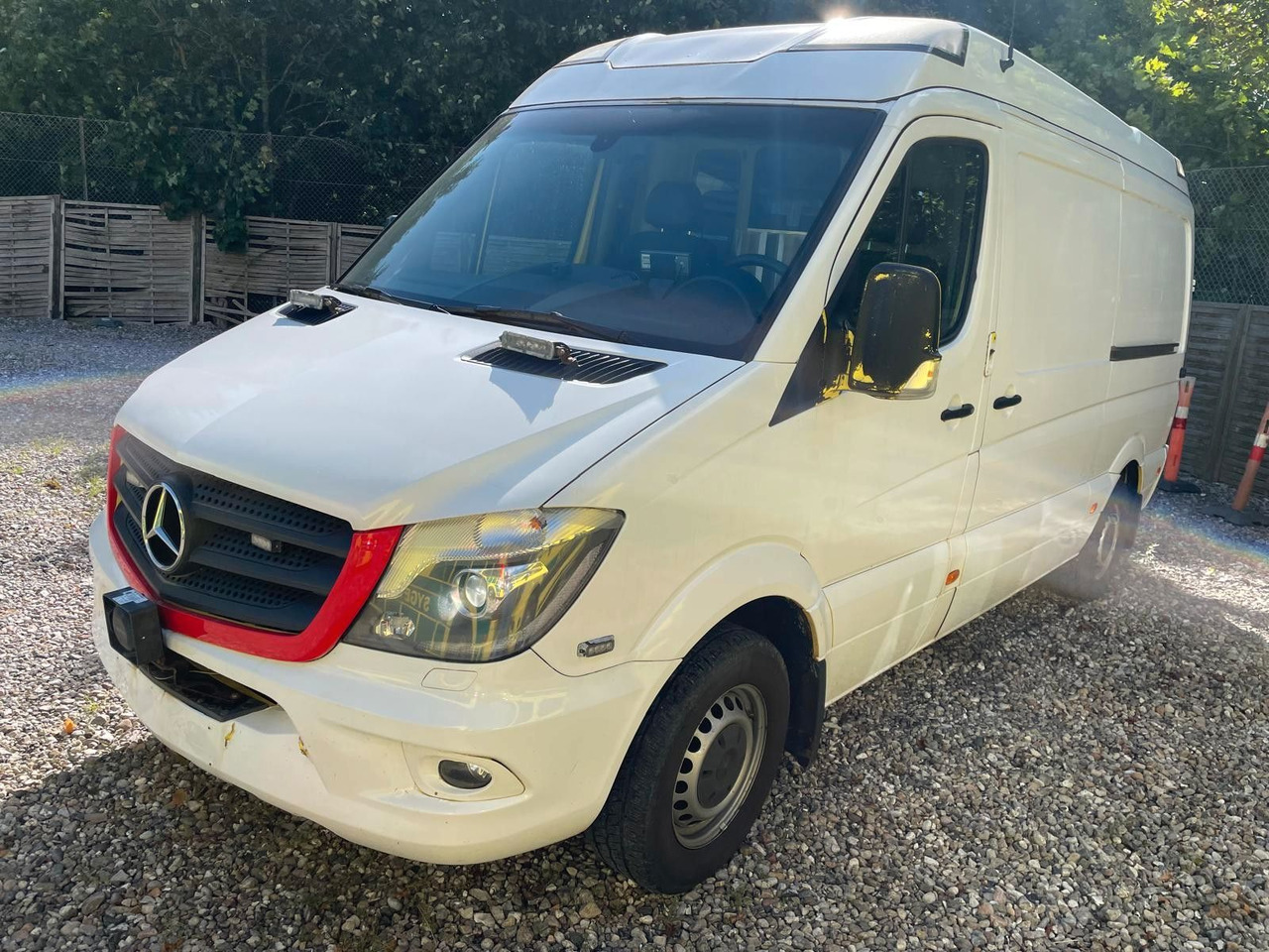 Mercedes-Benz Sprinter II Kasten 316 CDI Aut *Ambulance - Ambulancia: foto 1 Mercedes-Benz Sprinter II Kasten 316 CDI Aut *Ambulance - Ambulancia: foto 1