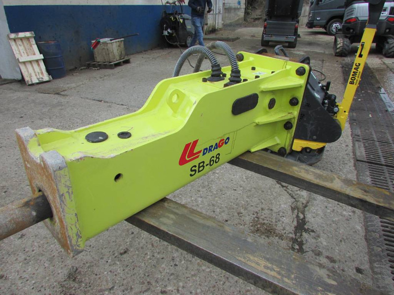 DRAGO SB-68 Hydraulikhammer / 4.000 EUR - Martillo hidráulico para Maquinaria de construcción: foto 3 DRAGO SB-68 Hydraulikhammer / 4.000 EUR - Martillo hidráulico para Maquinaria de construcción: foto 3