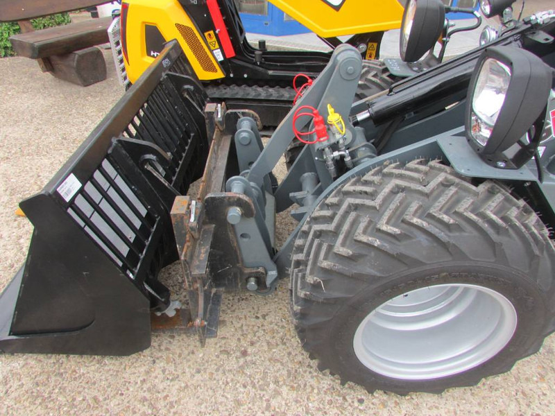 Giant G 1500 X-tra HD Canopy 29.900 EUR - Cargadora de ruedas: foto 4 Giant G 1500 X-tra HD Canopy 29.900 EUR - Cargadora de ruedas: foto 4