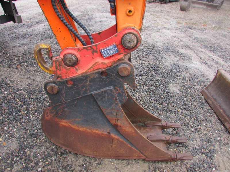 Komatsu PC 80 MR-3 Kettenbagger 30.000 EUR / AC - Miniexcavadora: foto 3 Komatsu PC 80 MR-3 Kettenbagger 30.000 EUR / AC - Miniexcavadora: foto 3