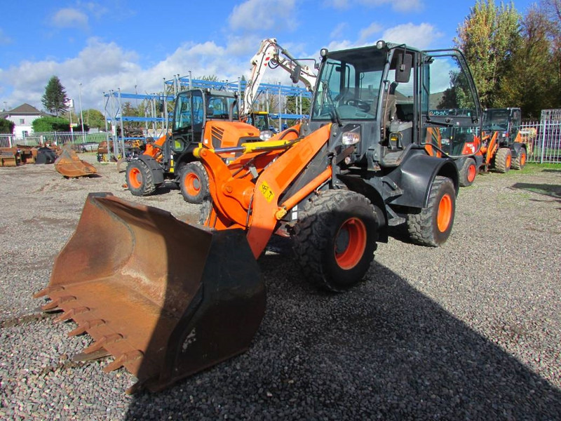 Komatsu WA 100 M-7 Radlader 28.000 EUR - Cargadora de ruedas: foto 2 Komatsu WA 100 M-7 Radlader 28.000 EUR - Cargadora de ruedas: foto 2