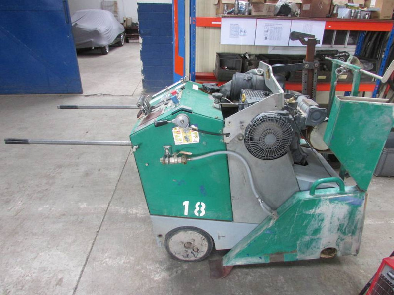Lissmac FS 28 D Fugenschneider 6.000 EUR - Maquinaria para hormigón: foto 1 Lissmac FS 28 D Fugenschneider 6.000 EUR - Maquinaria para hormigón: foto 1