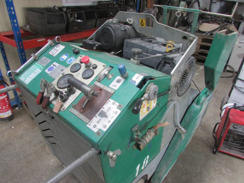 Lissmac FS 28 D Fugenschneider 6.000 EUR - Maquinaria para hormigón: foto 2 Lissmac FS 28 D Fugenschneider 6.000 EUR - Maquinaria para hormigón: foto 2