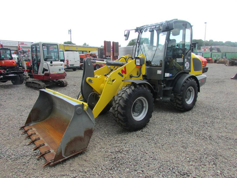 WACKER NEUSON WL 52 Radlader 39.900 EUR - Cargadora de ruedas: foto 2 WACKER NEUSON WL 52 Radlader 39.900 EUR - Cargadora de ruedas: foto 2