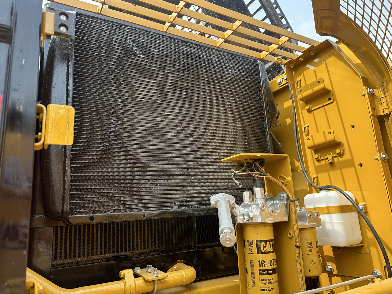 CATERPILLAR 329D2L - Excavadora de cadenas: foto 2 CATERPILLAR 329D2L - Excavadora de cadenas: foto 2