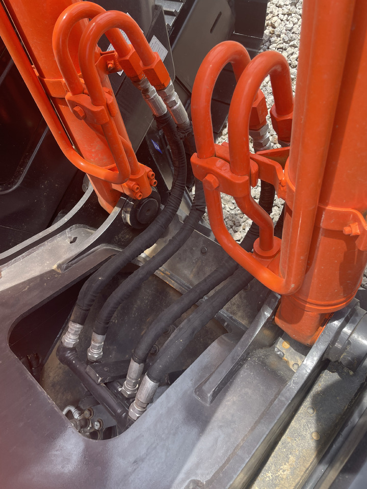 Hitachi ZX200 - Excavadora de cadenas: foto 5 Hitachi ZX200 - Excavadora de cadenas: foto 5