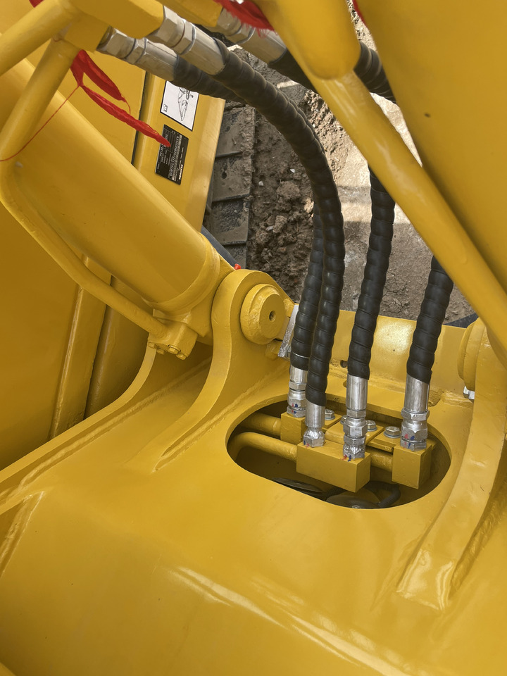 Miniexcavadora KOMATSU PC 130-7: foto 11