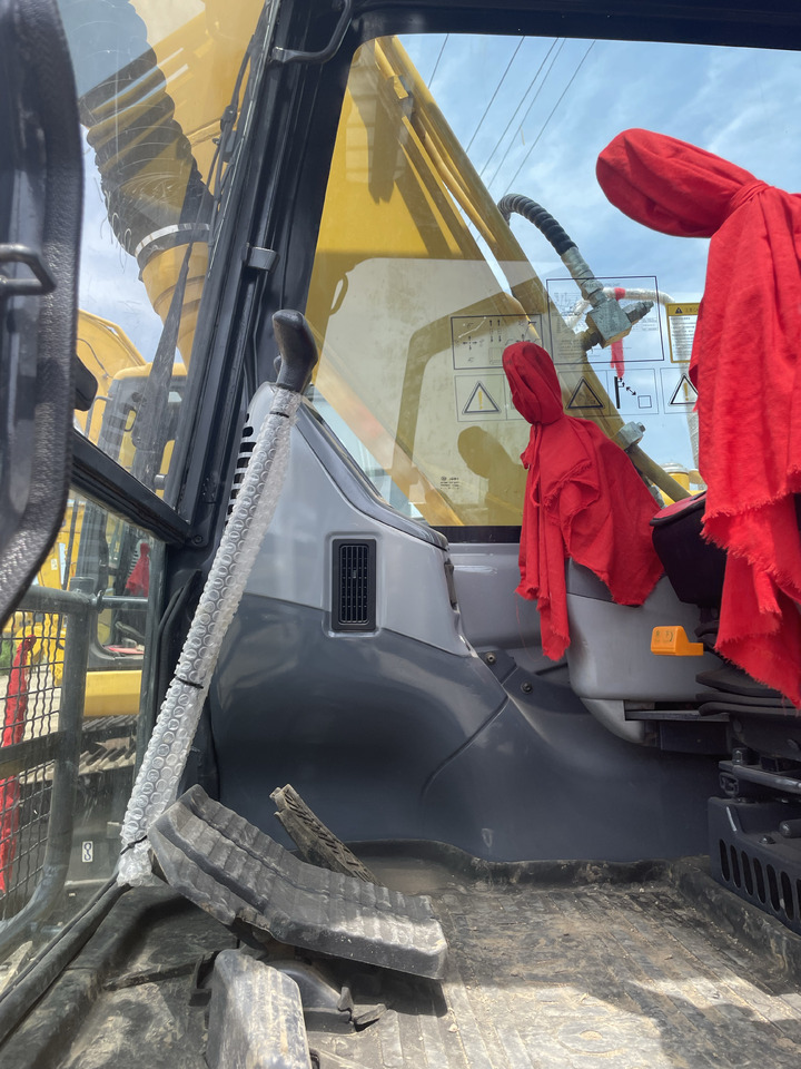 Miniexcavadora KOMATSU PC 130-7: foto 7