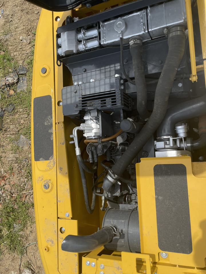 Miniexcavadora KOMATSU PC 130-7: foto 12