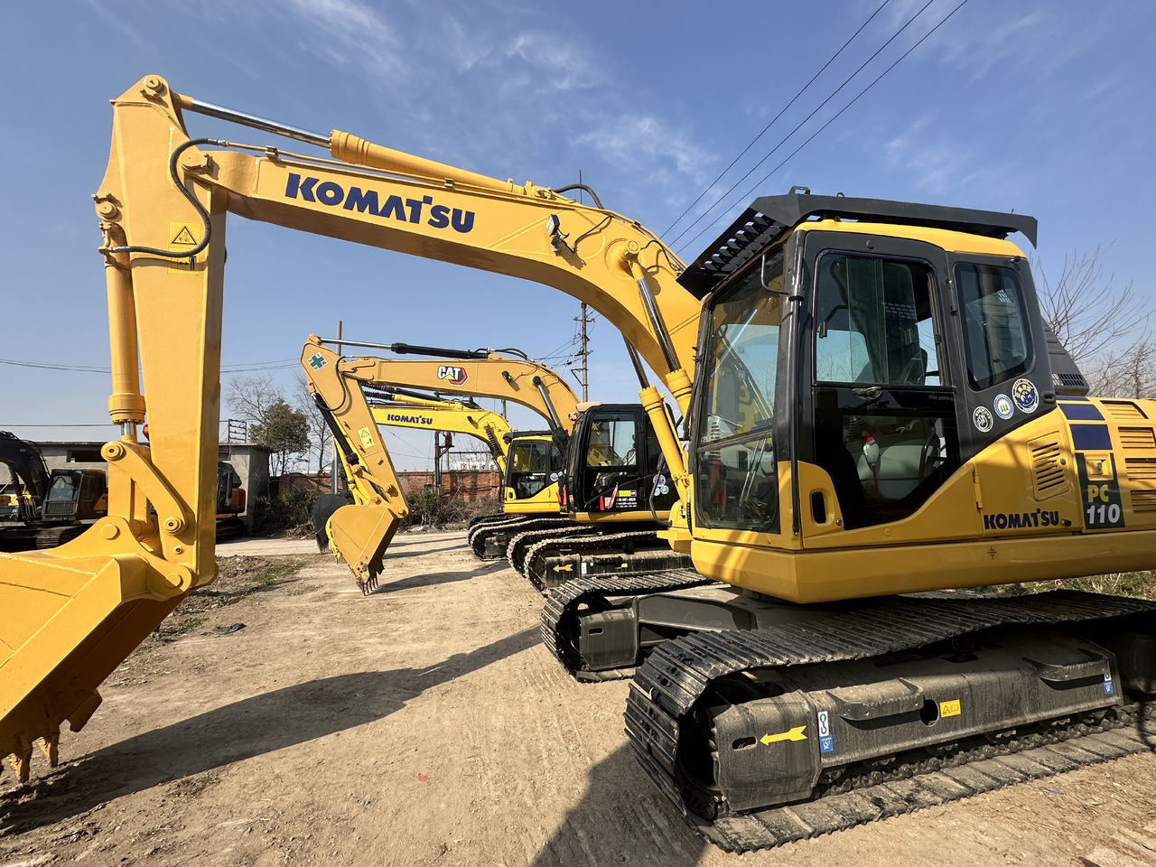 KOMATSU PC110-7 - Excavadora de cadenas: foto 2 KOMATSU PC110-7 - Excavadora de cadenas: foto 2