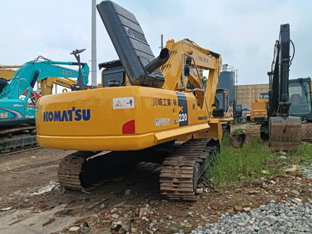 Komatsu PC 220-8 - Excavadora de cadenas: foto 4 Komatsu PC 220-8 - Excavadora de cadenas: foto 4