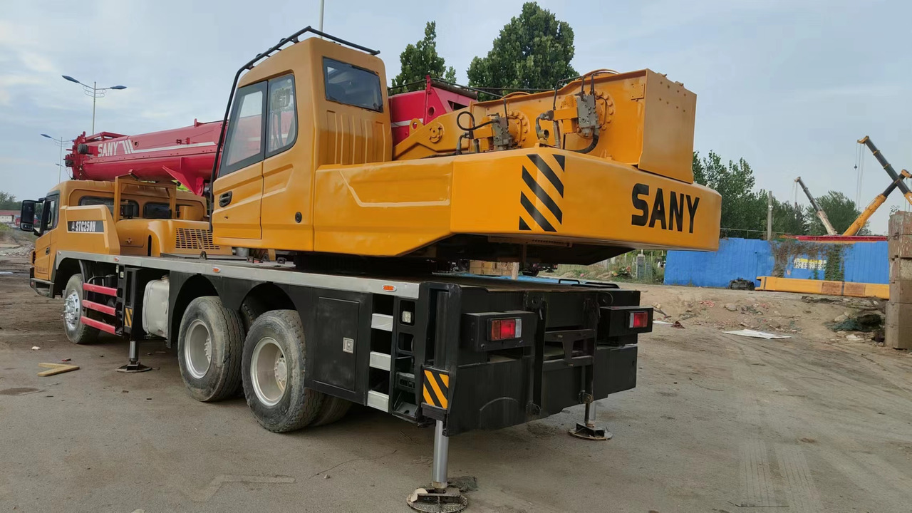 SANY STC250H - Grúa pórtico: foto 5 SANY STC250H - Grúa pórtico: foto 5