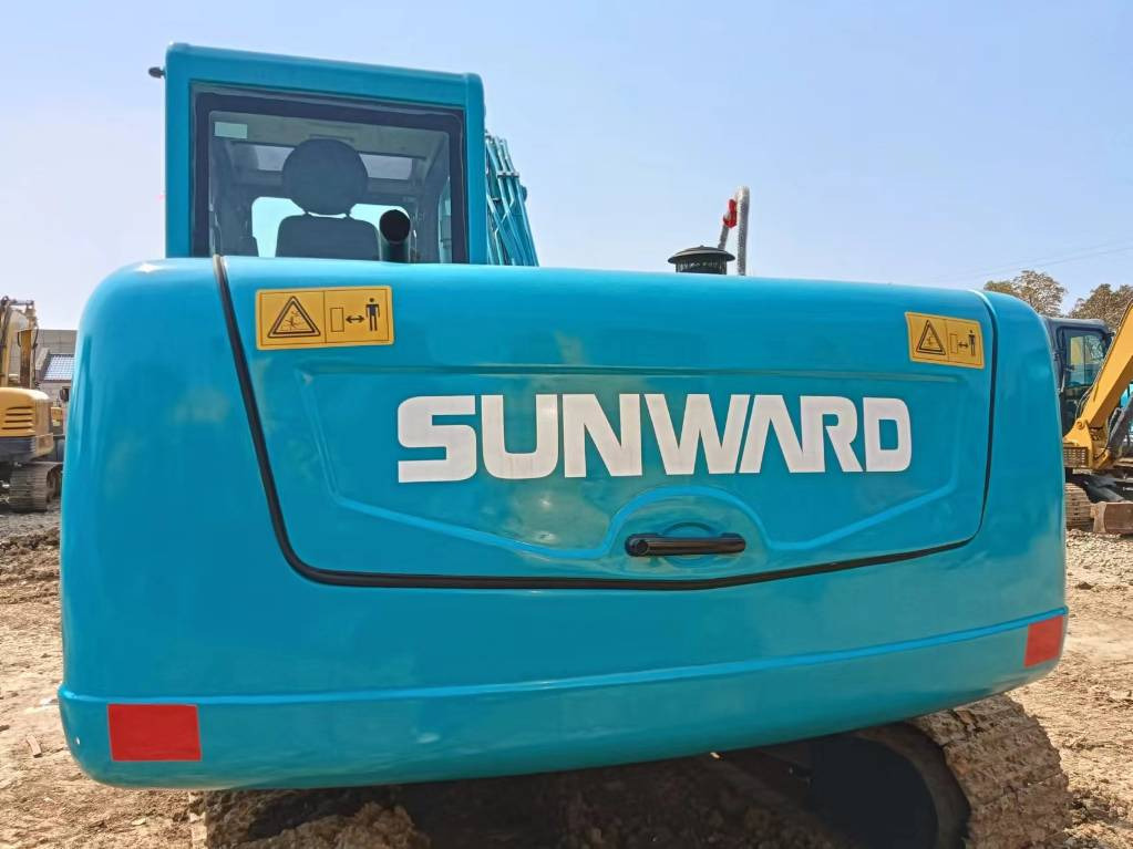 Miniexcavadora Sunward SWE90E: foto 8 Miniexcavadora Sunward SWE90E: foto 8