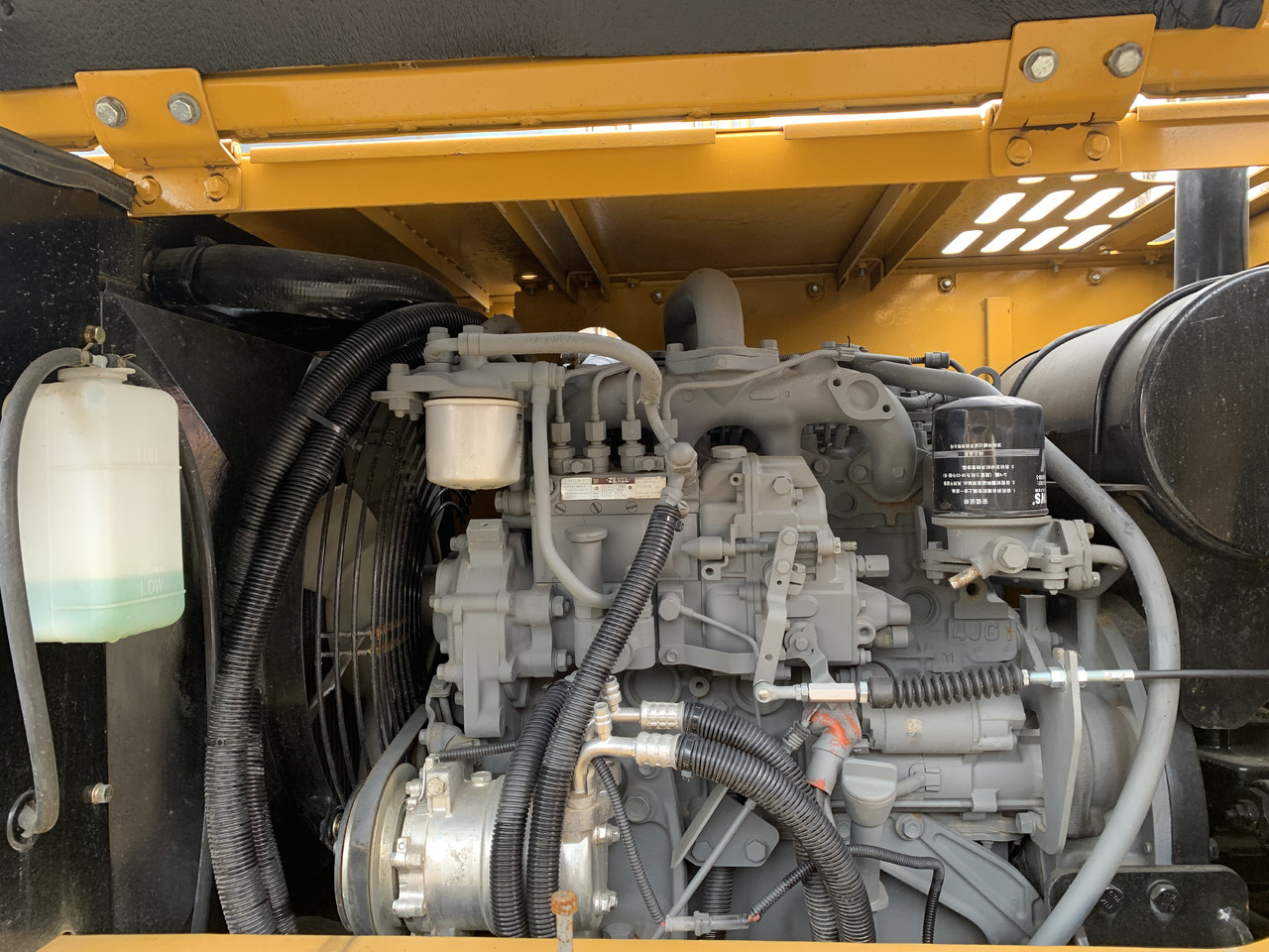 Miniexcavadora XCMG XE 85DA: foto 8