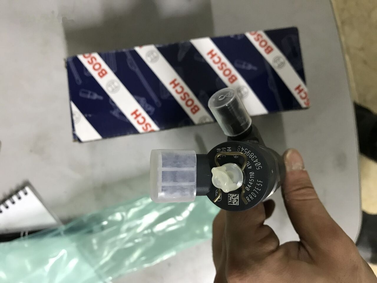 Bosch 2018 WLLA-13-H50 for Ford BOSCH automobile - Inyector para Coche: foto 2 Bosch 2018 WLLA-13-H50 for Ford BOSCH automobile - Inyector para Coche: foto 2