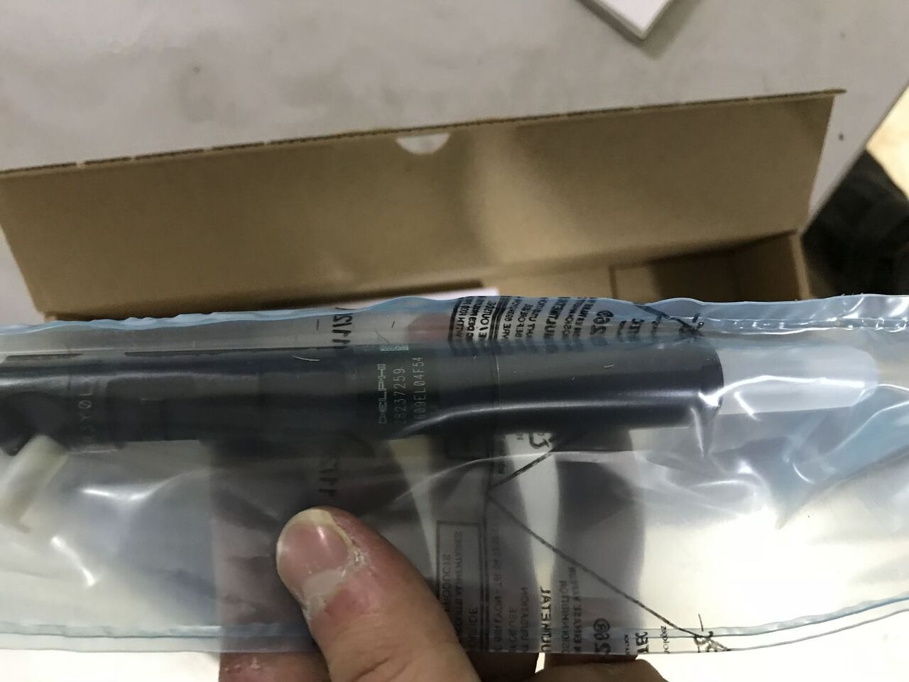 Delphi 28237259 for Renault RENAULT camper - Inyector para Autocaravana: foto 3 Delphi 28237259 for Renault RENAULT camper - Inyector para Autocaravana: foto 3