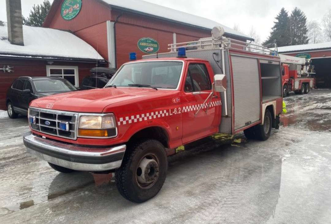1993 Ford F-350 7.3L / Redningsbil / Avgiftsfri! - Camión de bomberos: foto 2 1993 Ford F-350 7.3L / Redningsbil / Avgiftsfri! - Camión de bomberos: foto 2