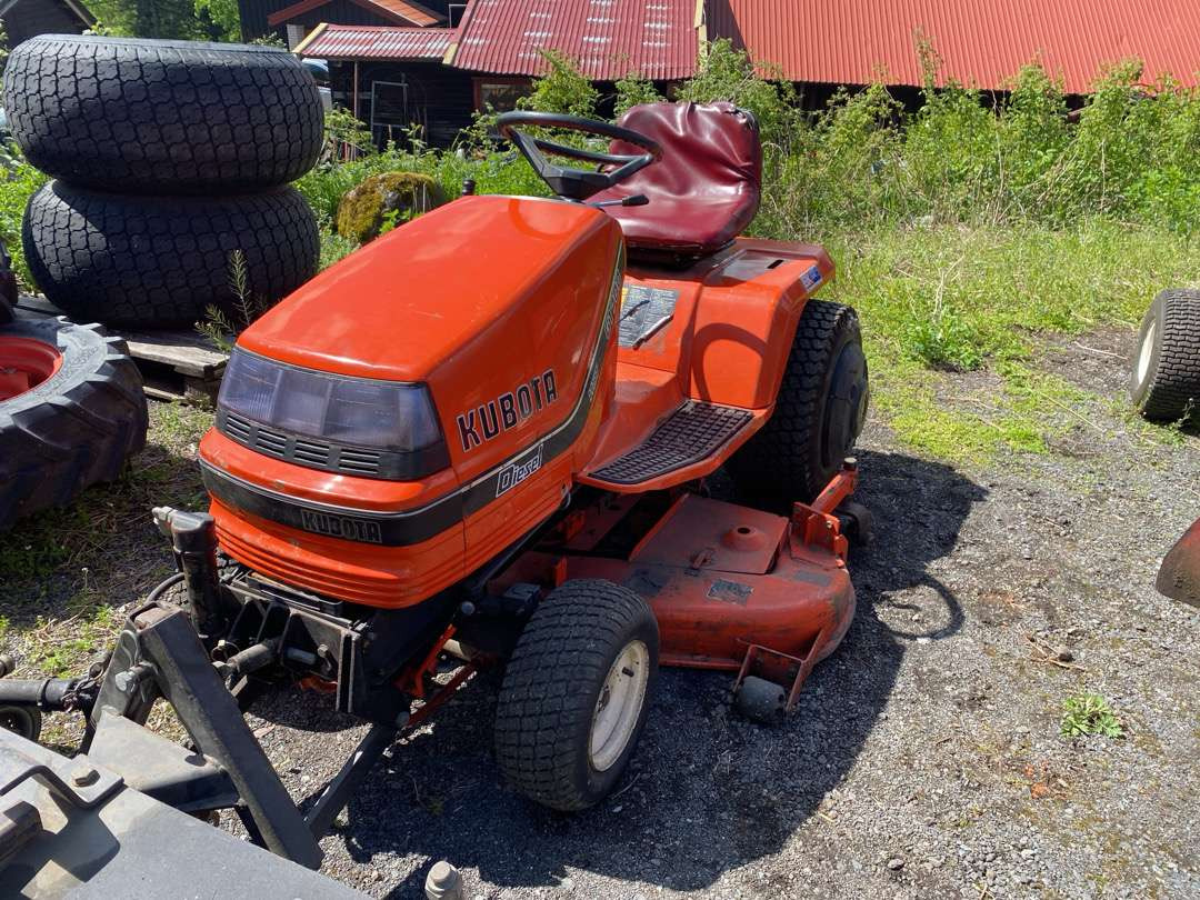 2000 Kubota G1700//Sitteklipper med feier og oppsamler - Cortacésped: foto 2 2000 Kubota G1700//Sitteklipper med feier og oppsamler - Cortacésped: foto 2