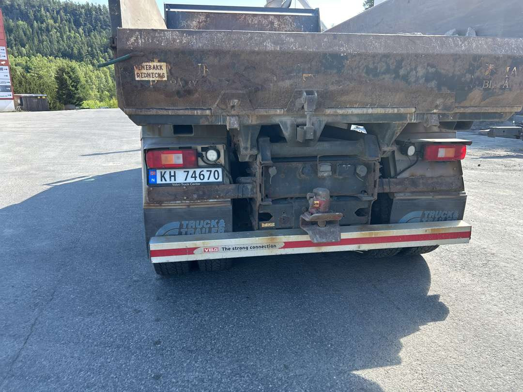 2011 Dumper VOLVO FM 500 Euroklasse 5T - Camión volquete: foto 5 2011 Dumper VOLVO FM 500 Euroklasse 5T - Camión volquete: foto 5