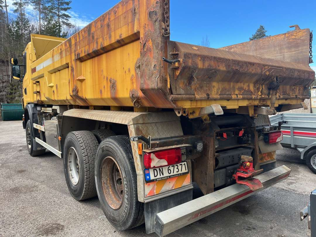 2011 Scania G400 Tippbil (selges på vegne av kommune) - Camión volquete: foto 4 2011 Scania G400 Tippbil (selges på vegne av kommune) - Camión volquete: foto 4