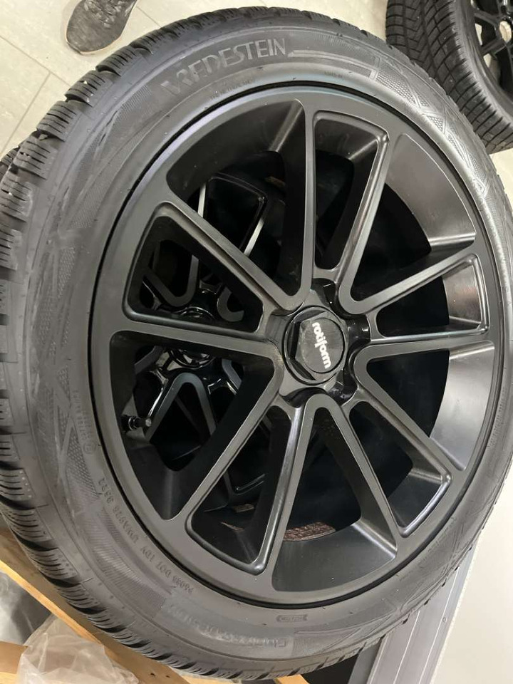 Eksklusive dekk og felger til Mercedes G-Class (G-Wagon) - Herramienta/ Equipo: foto 1 Eksklusive dekk og felger til Mercedes G-Class (G-Wagon) - Herramienta/ Equipo: foto 1